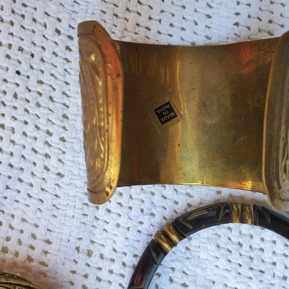 Vintage Brass Cuff and Bangle‎ Set - Picture 6 of 12